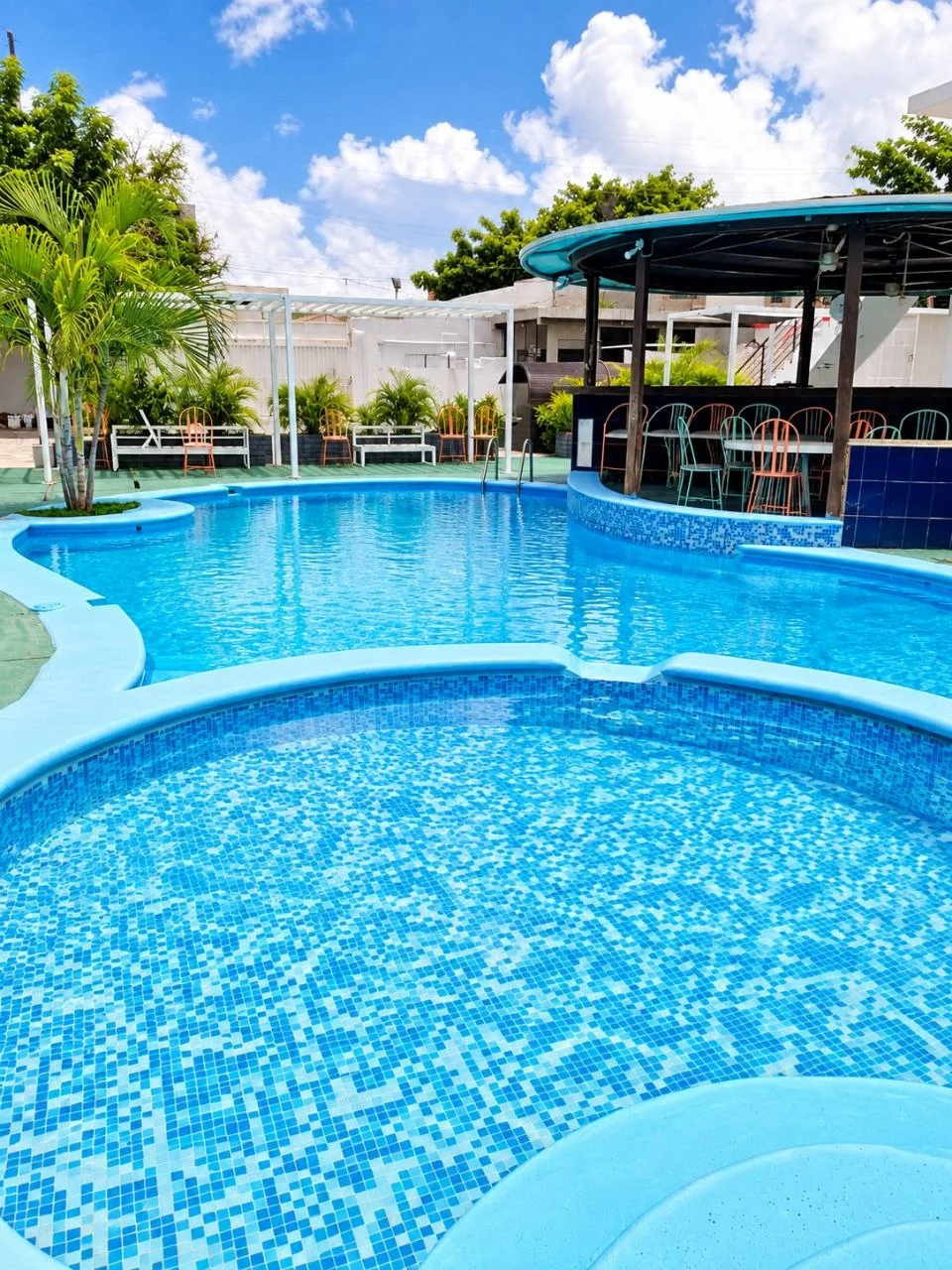 Piscina del hotel